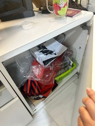 Mueble TV IKEA BESTÅ blanco (180x40x45 cm)