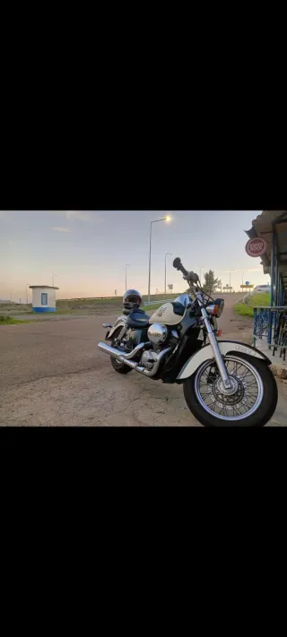 Honda Shadow VT 750 ACE Cruiser