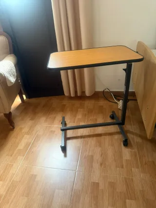 Silla de ducha/WC con cubo