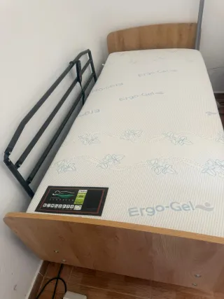 Silla de ducha/WC con cubo