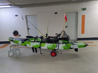 Kayak Nootka pedales Lowrance/ICOM