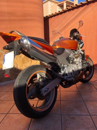 Honda CB600F Hornet Naranja
