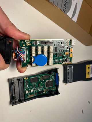 Máquina Diagnóstico DiagBox Lexia PSA