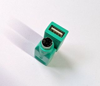 Adaptador DVI a VGA, PS/2 a USB, RJ11 splitter