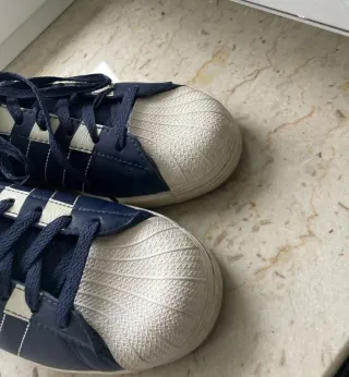 Adidas Superstar Azul y Blanco