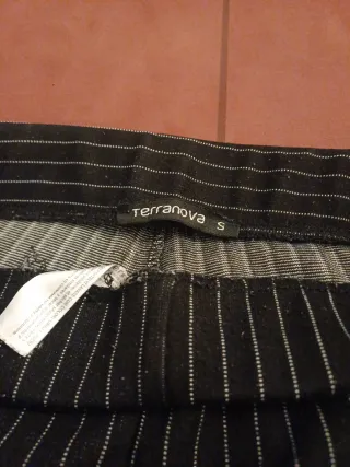 Pantaloni gessati aderenti nero/bianco