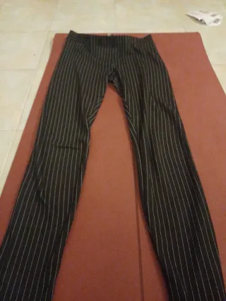 Pantaloni gessati aderenti nero/bianco