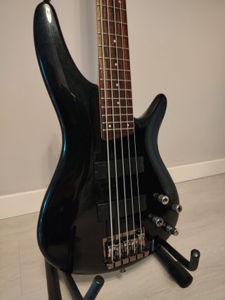 Ibanez Soundgear SR305 - 5 Cuerdas - Activo