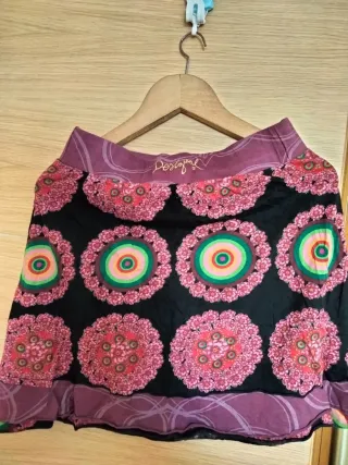 Falda Desigual Talla M Estampada