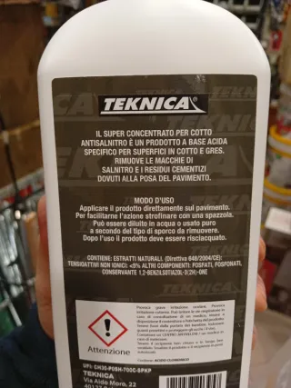 Teknica Super Concentrato Antisalnitro Gres cotto
