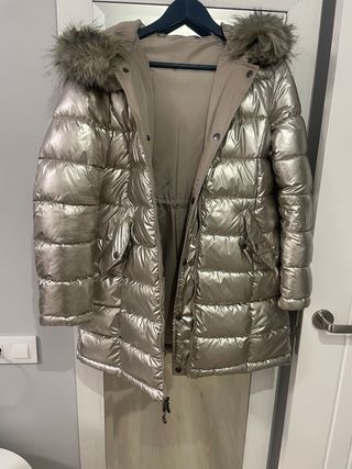 Plumífero reversible plateado