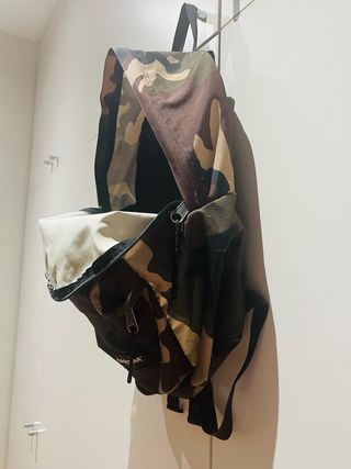 Mochila Eastpak Camuflaje