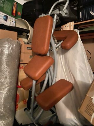 Silla ergonomica para masaje ecopostural.