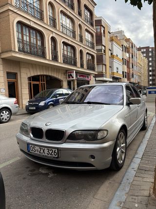 BMW 320 2004