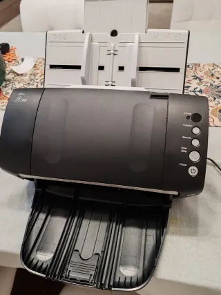 Scanner Fujitsu fi-7140 professionale