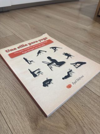 Libro: Una silla para yoga