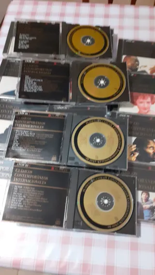 50 CD Classici Contemporanei Internazionali