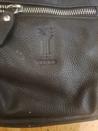 Bolso de piel para hombre