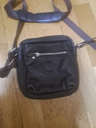 Bolso de piel para hombre
