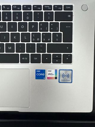 Huawei MateBook i5 11Gen 16GB RAM 512GB SSD