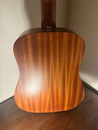 Chitarra Baby Taylor con custodia - Come Nuova