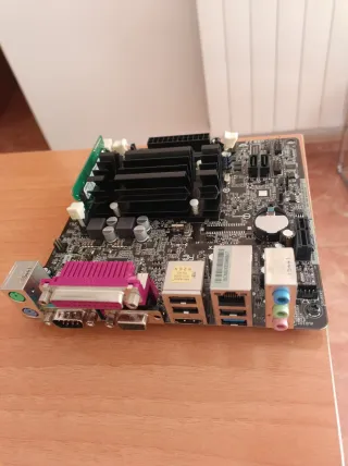 Placa Base ASRock B1800D ITX Intel