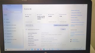 HP 250 G6 Notebook PC · Regalo funda