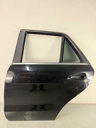 Puerta trasera izquierda Mercedes-Benz ML W166 2011-2015 A1667300105