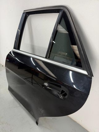 Puerta trasera izquierda Mercedes-Benz ML W166 2011-2015 A1667300105