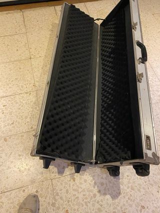 Maleta para armas largas con ruedas