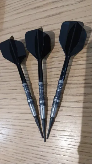 Dardos Target Black Marque Heracles