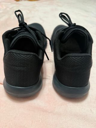 Zapatillas Under Armour Negras