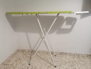 Tabla de planchar verde