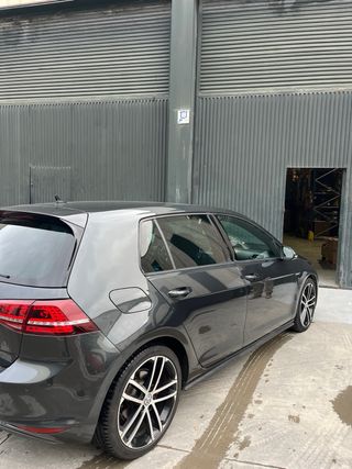 Volkswagen Golf 2014