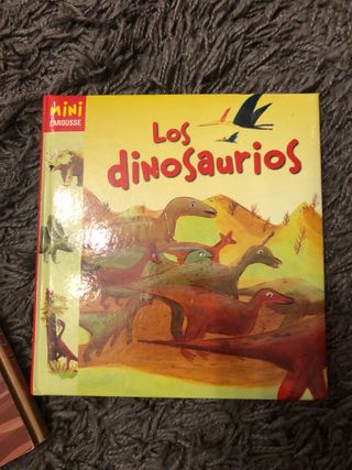 Los Dinosaurios (Mini Larousse) (Spanish Edition)