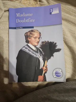 MADAME DOUBTFIRE 3§ESO BAR