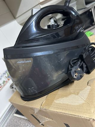 Centro de Planchado Mellerware Negro