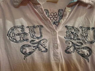 Maglia rosa con stampa