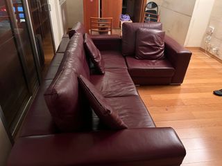 Sofá modular multiposición piel granate