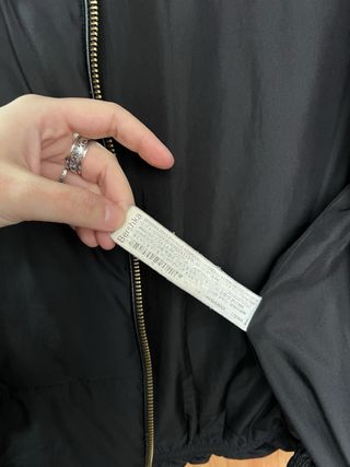 Chaqueta plumas negra Bershka