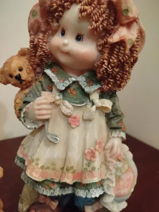 Muñecas decorativas de plástico