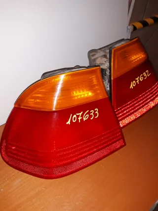 Pilotos Traseros BMW E46 320 (2000)