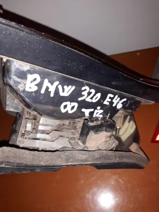 Pilotos Traseros BMW E46 320 (2000)