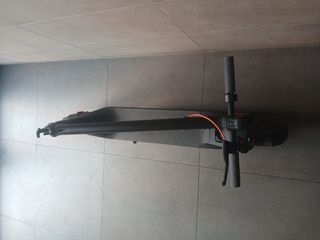 Patinete Eléctrico Xiaomi Gris