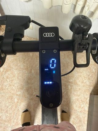 Patinete Eléctrico Audi