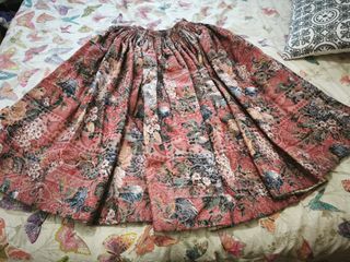 TRAJE FALLERA NIÑA: 2 CORPIÑOS, FALDA Y MANTELETAS