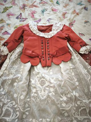 TRAJE FALLERA NIÑA: 2 CORPIÑOS, FALDA Y MANTELETAS