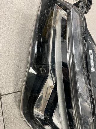 Foco LED Izquierdo SEAT Leon MK3