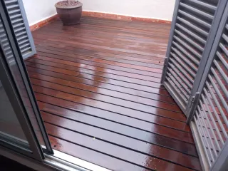 Servicio de restauración de parquet en BCN