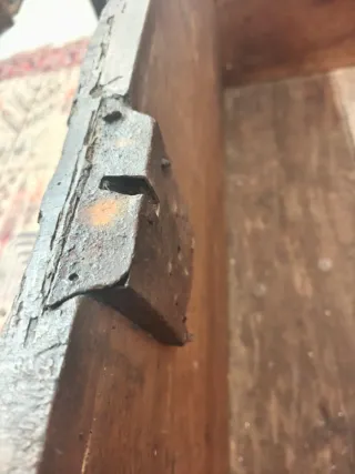 Arca de "Nuvi" Antigua Madera Negra